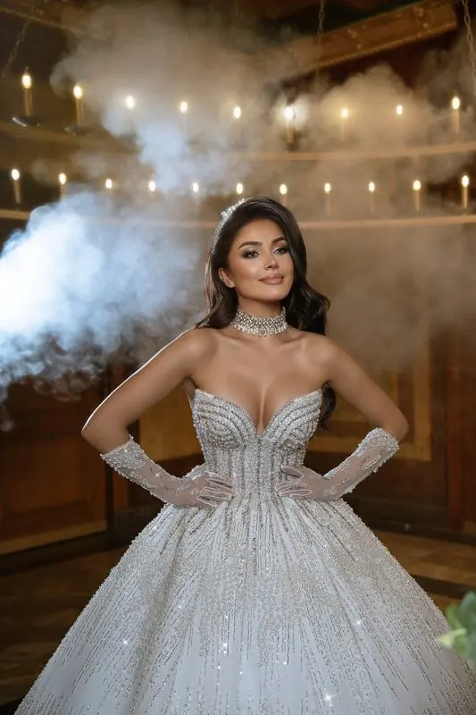 Blanc Bella bridal gown