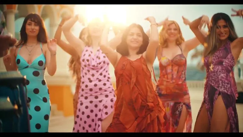 Dancers in summer dresses